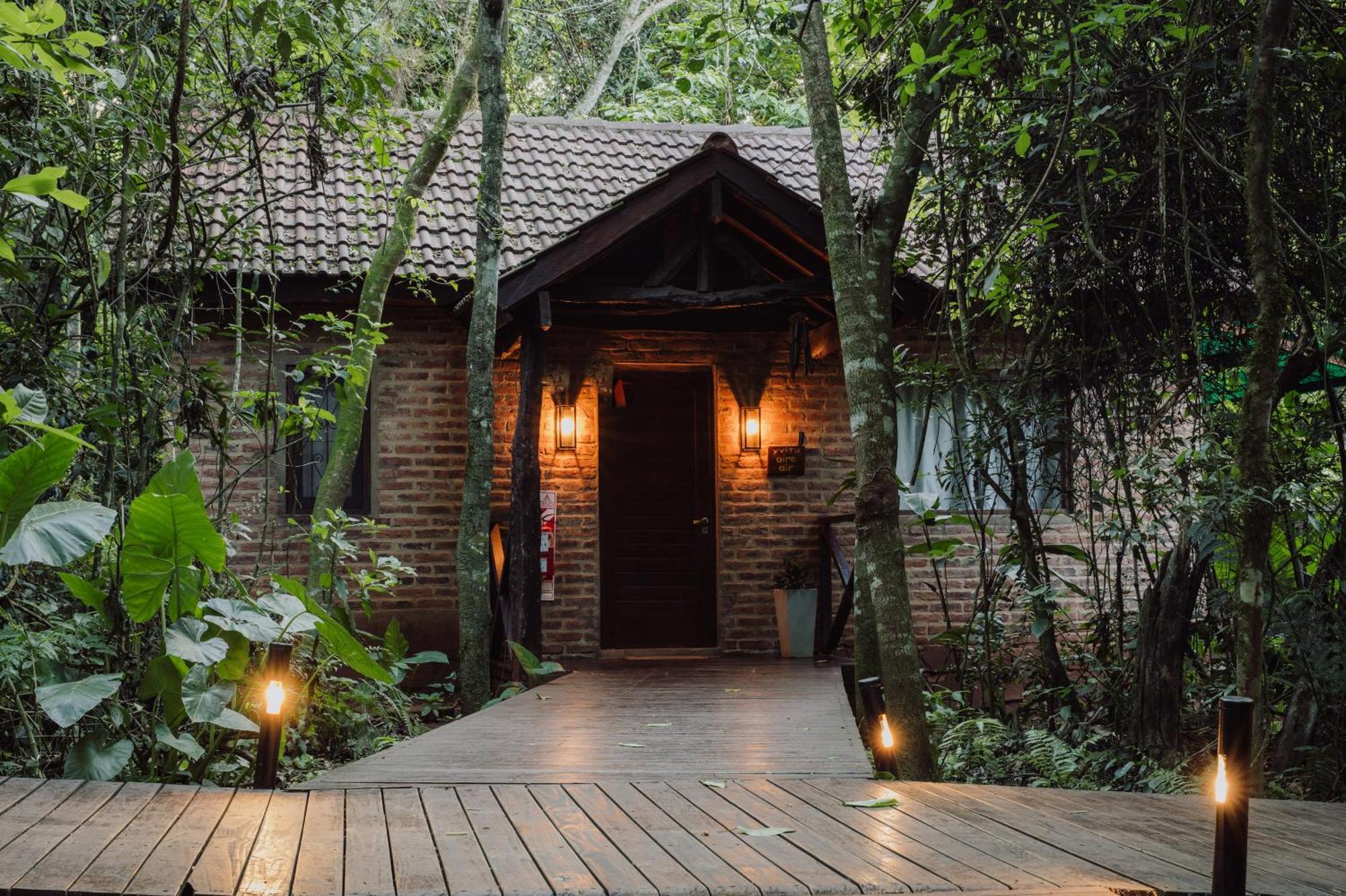 Tierra Guarani Lodge Puerto Iguazu Bagian luar foto